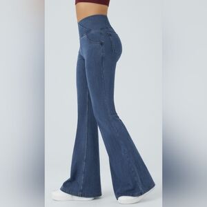 Women's Halara Wide Flare Jeans XS (0/2) Petite